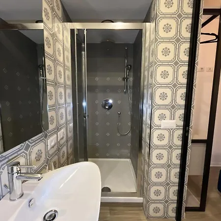 Regina Cappellari - Elegante Dimora Nel Cuore Di